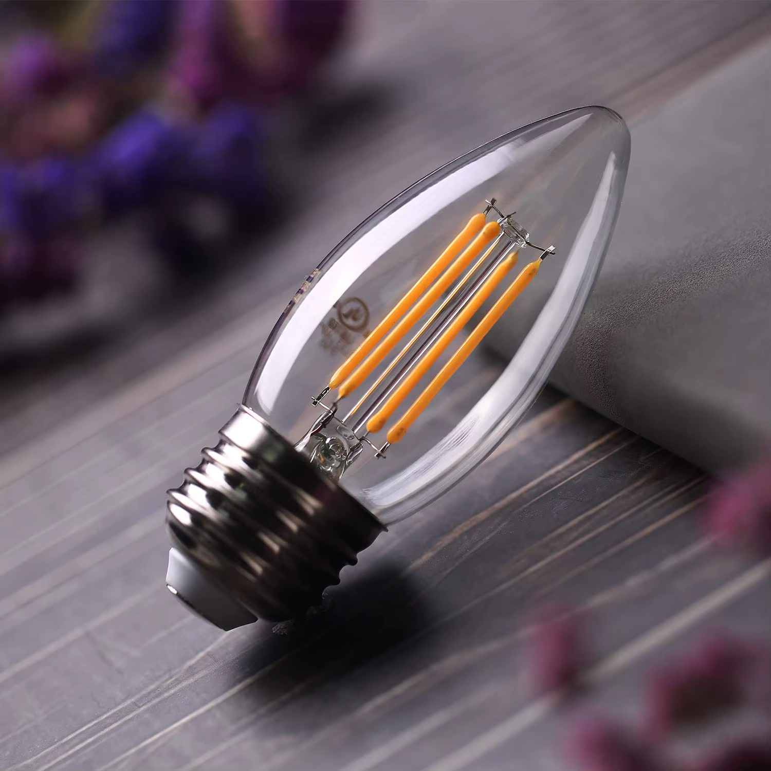 Bec LED vintage Edison cu filament C35 E27/4W/230V 2700K